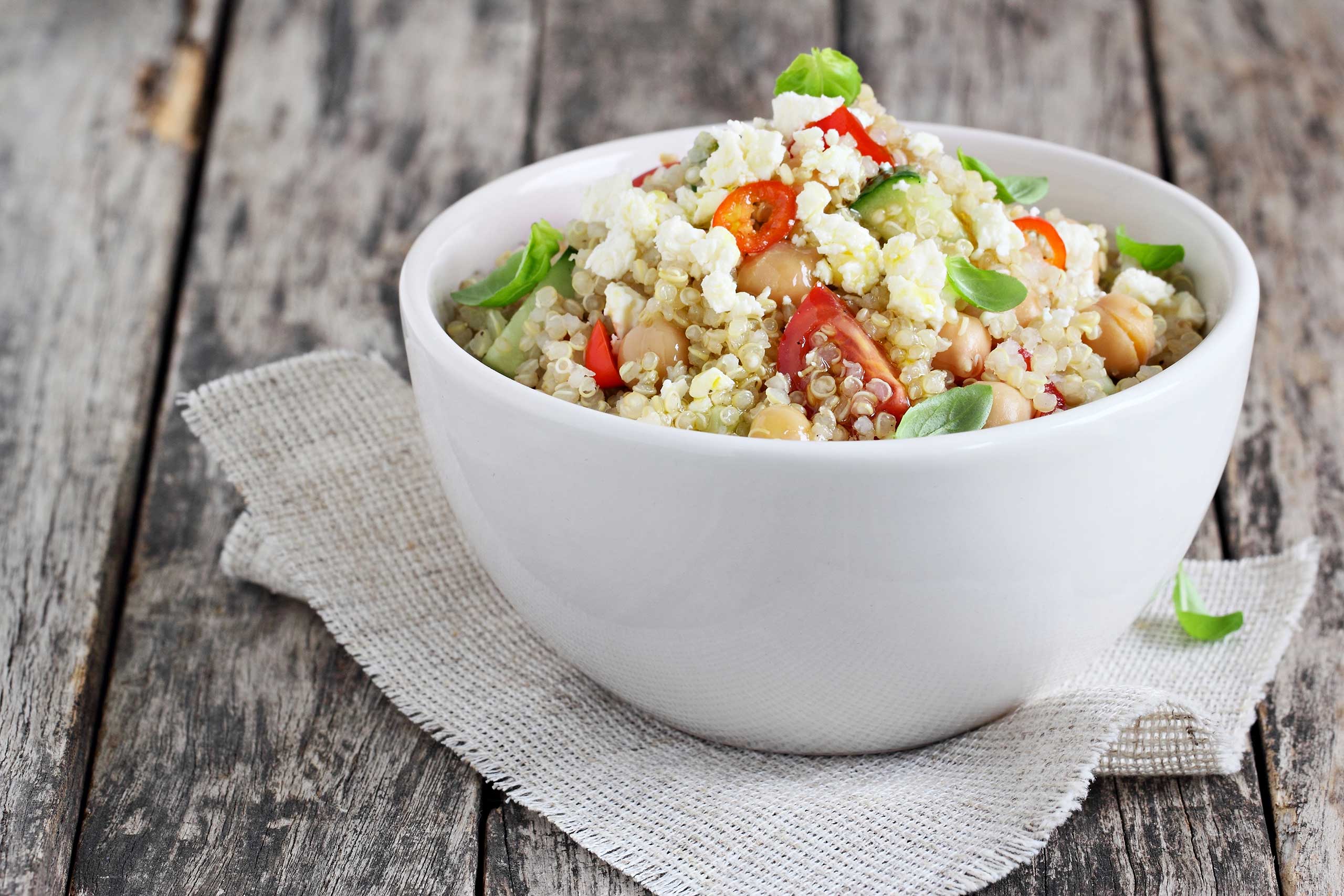 Quinoa con le verdure, una ricetta indicata per facilitare la digestione